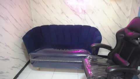 Hi Stream 800am to 200pm online show from March 3, 2:02 pm