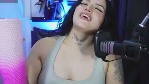 Sari  online show from April 22, 5:36 am