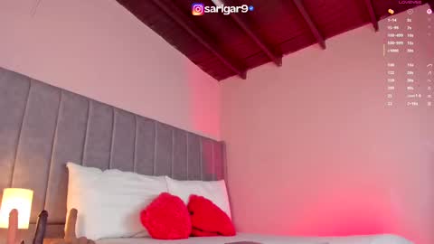 Sara Garcia online show from September 27, 1:25 am