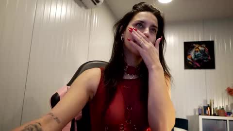 Sarissa online show from February 20, 4:20 pm