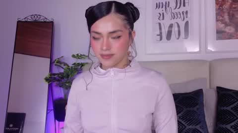 Sara online show from February 26, 10:02 pm