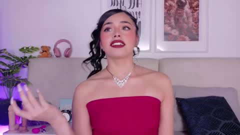 Sara online show from March 4, 10:29 pm