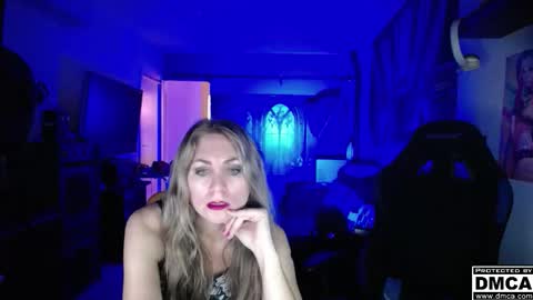 Giselle and Jay online show from November 3, 6:42 pm