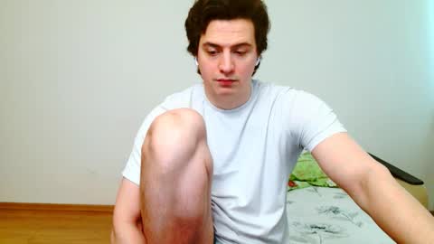 sasha_calvin online show from April 6, 7:42 am