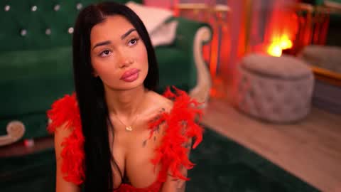 Dennise online show from March 1, 6:54 pm