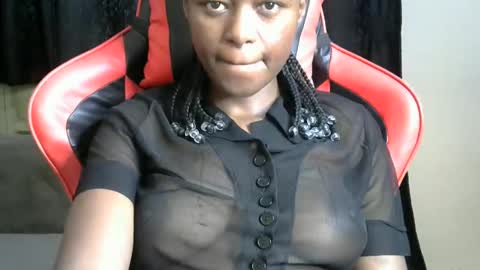 sassy_lyne online show from April 18, 6:37 am