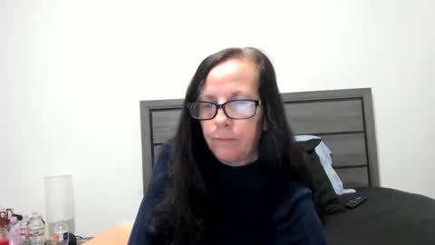 sassypeachgoddess online show from October 22, 11:56 am