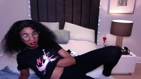 sasyylissaa online show from April 23, 6:53 pm