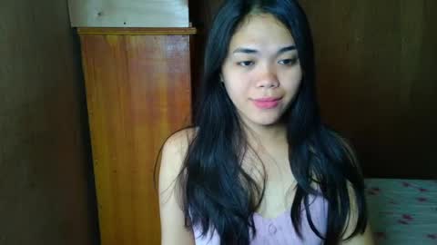 saszzyyumiie online show from June 4, 1:33 am