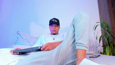     online show from March 4, 5:26 am