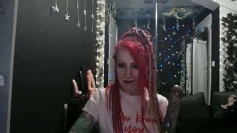 SaucySky online show from March 10, 10:45 pm