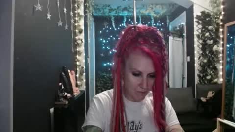 SaucySky online show from November 30, 10:06 pm