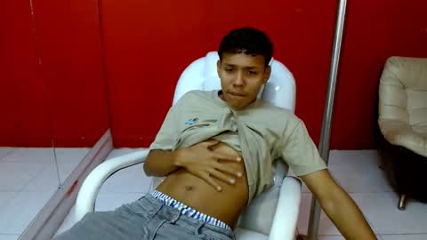 saulmejia6 online show from March 6, 3:55 pm