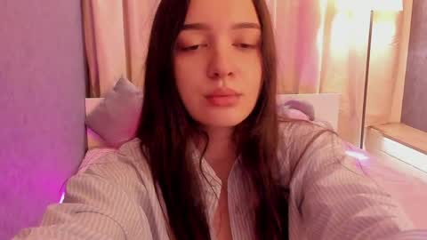 savannah_h online show from April 10, 10:31 am