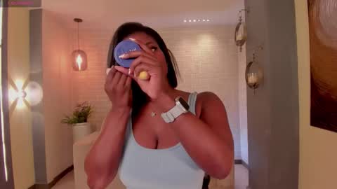 S a v a n n a h  online show from November 27, 12:46 pm