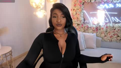 S a v a n n a h  online show from February 25, 3:10 am