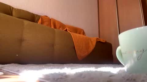 save the qween online show from March 10, 7:33 am