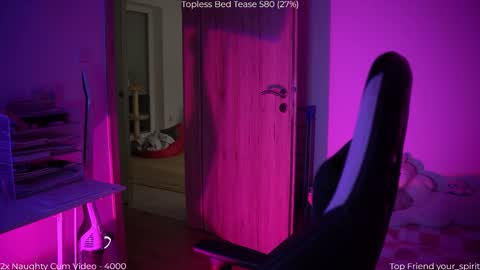 Naomi online show from February 3, 8:24 pm