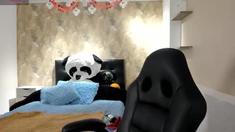 Saya Amaretto  online show from October 20, 8:14 pm