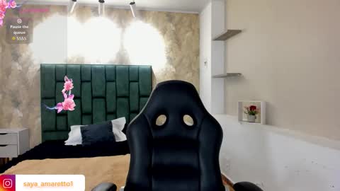 Saya Amaretto  online show from February 21, 10:24 pm