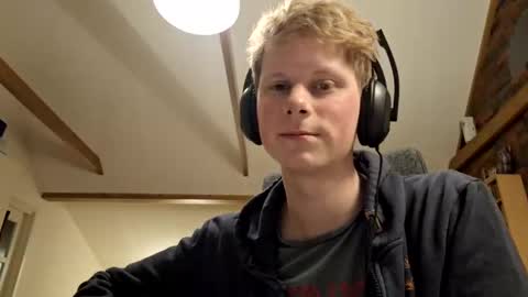 Scarjoris online show from December 2, 9:23 pm