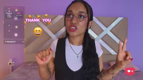 scarleett_ebony online show from December 3, 8:09 pm