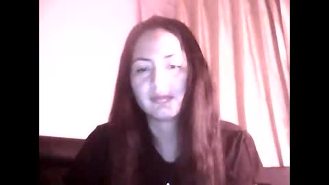 scarlesweet online show from April 18, 4:47 am