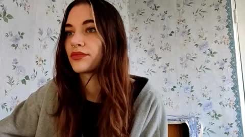 Kira online show from September 28, 9:40 am