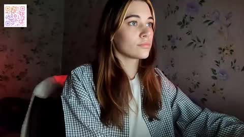 Kira online show from November 15, 3:57 pm