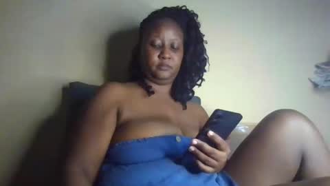 scarlet_25142359 online show from October 28, 9:27 pm