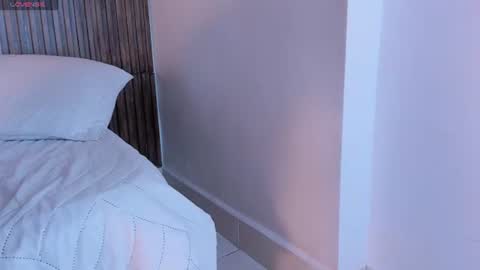 scarlet__rose_ online show from June 21, 6:47 pm