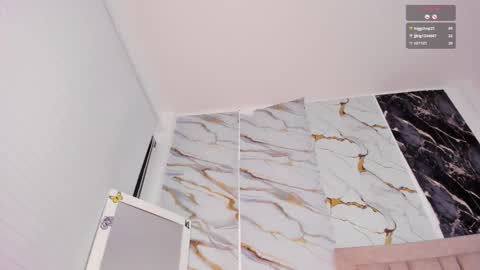 scarlet online show from March 12, 8:45 pm