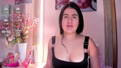 Andrea online show from February 3, 11:47 am