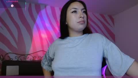 Kimberly online show from April 22, 2:24 pm