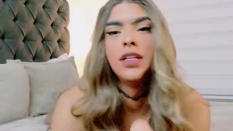 scarleth_sweety online show from March 4, 12:18 am