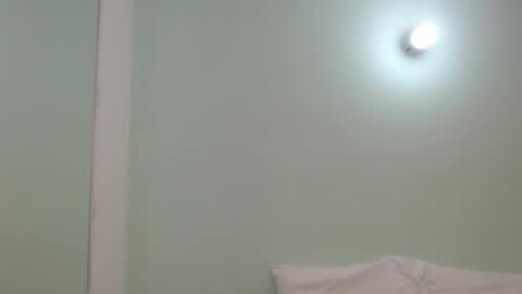 scarlet  online show from April 9, 11:05 am