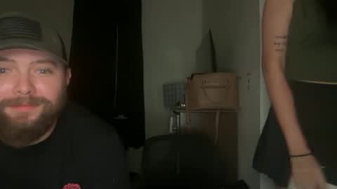 scarlet skyee online show from July 11, 4:06 am