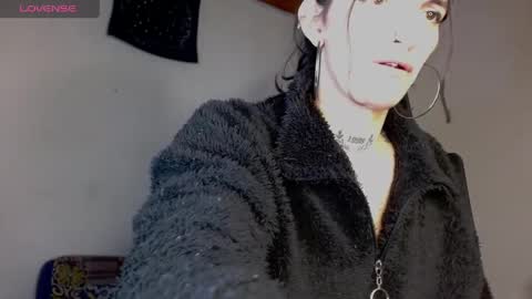 scarlet online show from April 12, 12:58 am