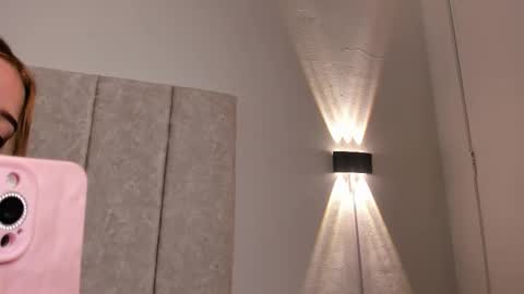 Scarlett Lee online show from March 11, 2:25 am