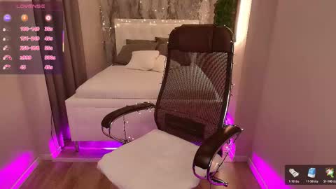 Scarlett online show from December 19, 10:44 am