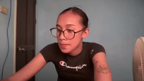 Scarlett online show from December 19, 3:35 am