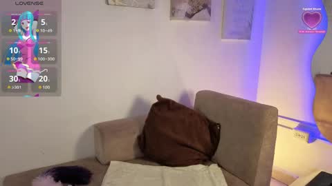 Scarlett   online show from April 22, 1:29 pm