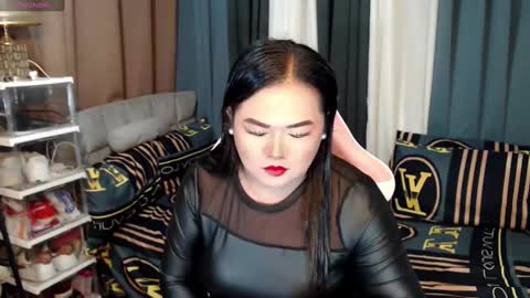 scarlette online show from January 6, 2:58 pm