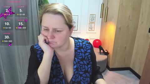 Scarlett online show from October 31, 6:03 am