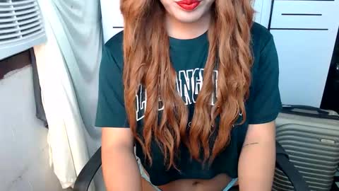 Queen Scarlet online show from October 1, 1:27 am