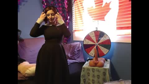 ScarSlutWitch online show from March 4, 10:40 pm