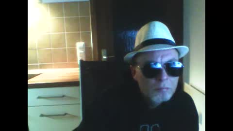 schnibschnab online show from March 1, 10:36 pm