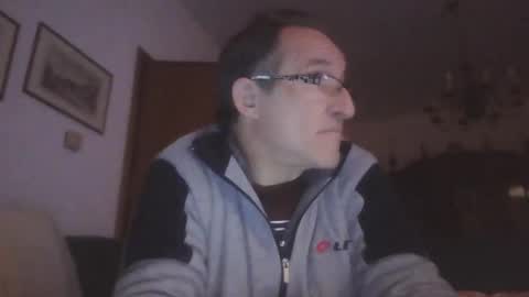 scotchwhieskie online show from January 12, 10:43 pm