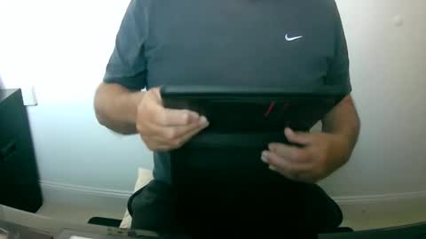 Snapshot of scotti30 chatting on September 9, 7:41 am Scott online show from September 9, 7:41 am