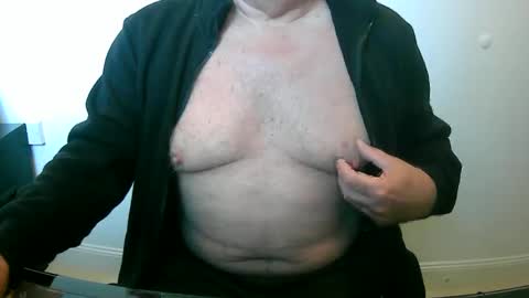 Snapshot of scotti30 chatting on September 16, 7:44 am Scott online show from September 16, 7:44 am